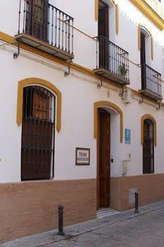 Ostello Triana Backpackers *